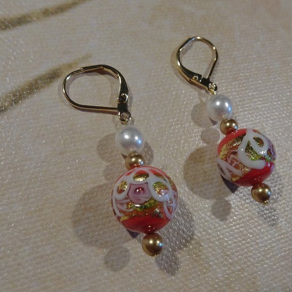 Handmade drop-style Murano earrings in Mediterranean orange with lampwork - Picture 4 of 10